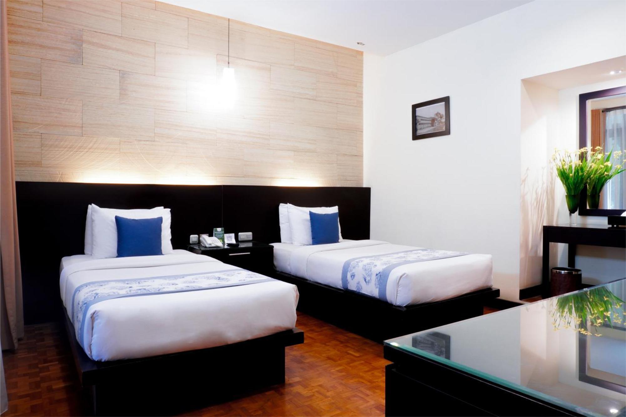 Puteri Gunung Hotel Lembang Extérieur photo