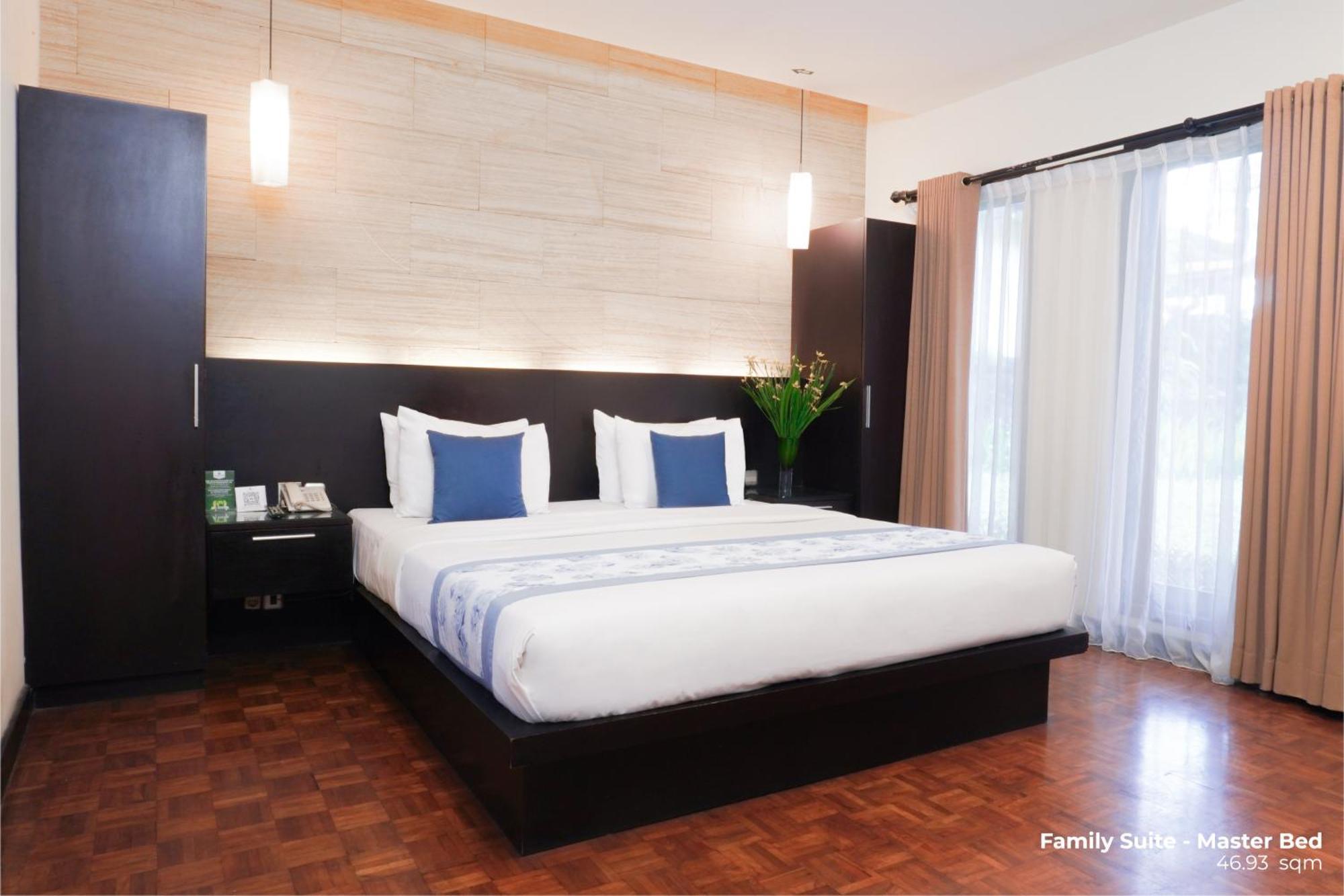 Puteri Gunung Hotel Lembang Extérieur photo