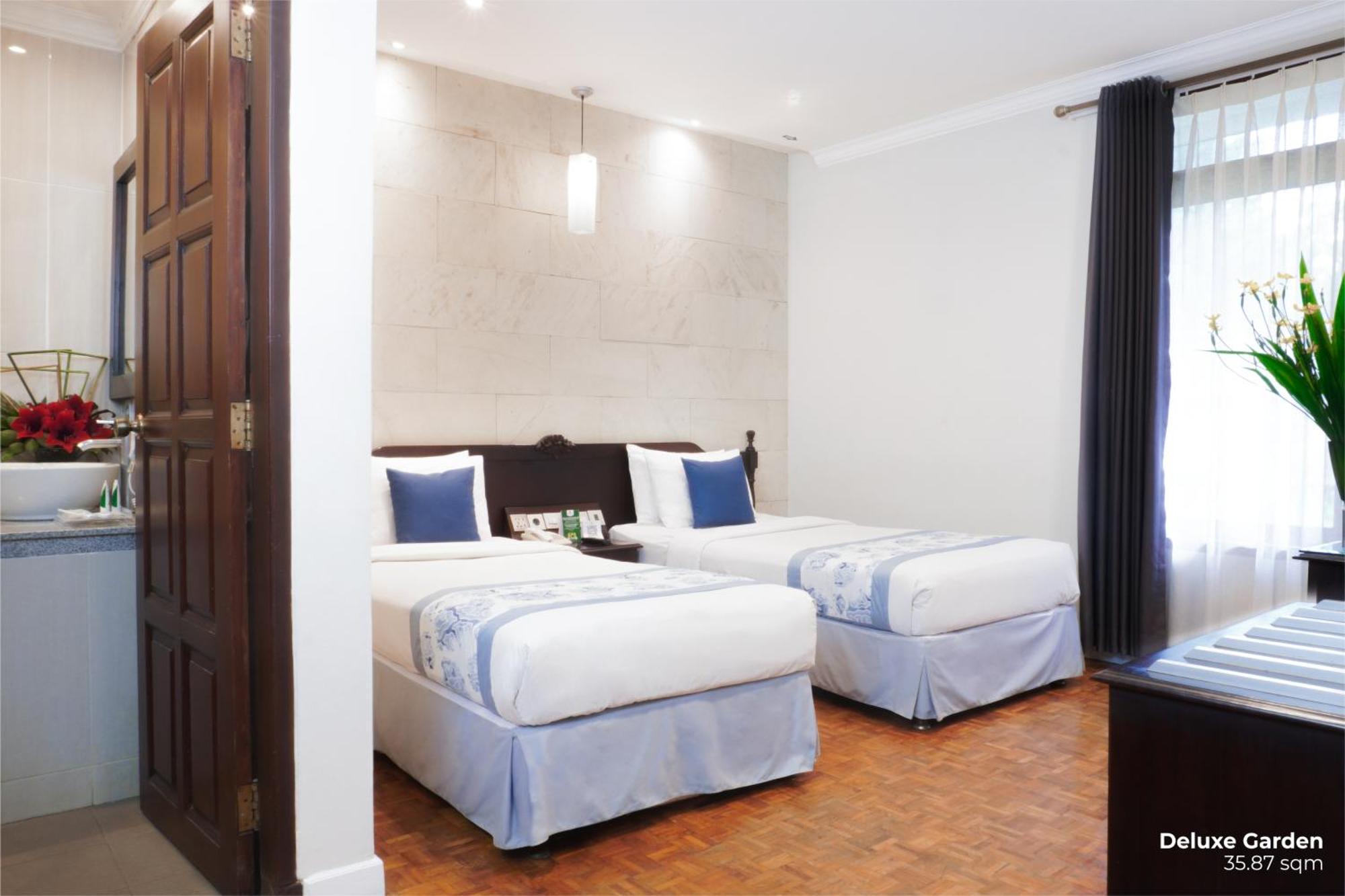 Puteri Gunung Hotel Lembang Extérieur photo